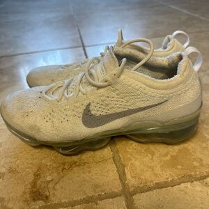 Nike Air VaporMax 2021 Flyknit
